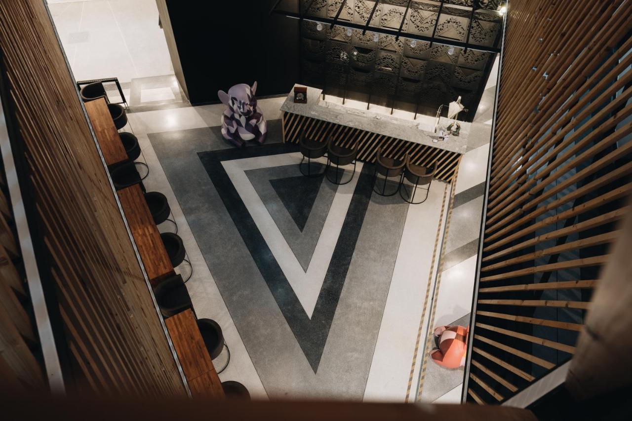 Ou Hotel ピサヌローク エクステリア 写真
