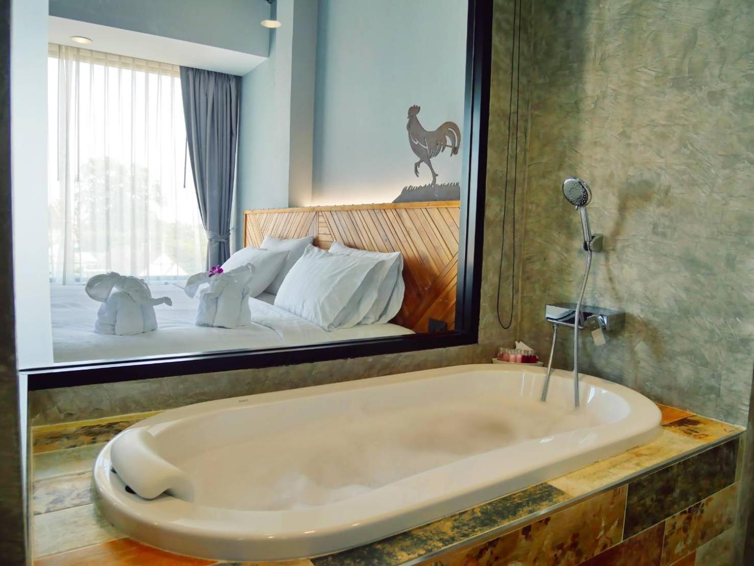 Ou Hotel ピサヌローク エクステリア 写真